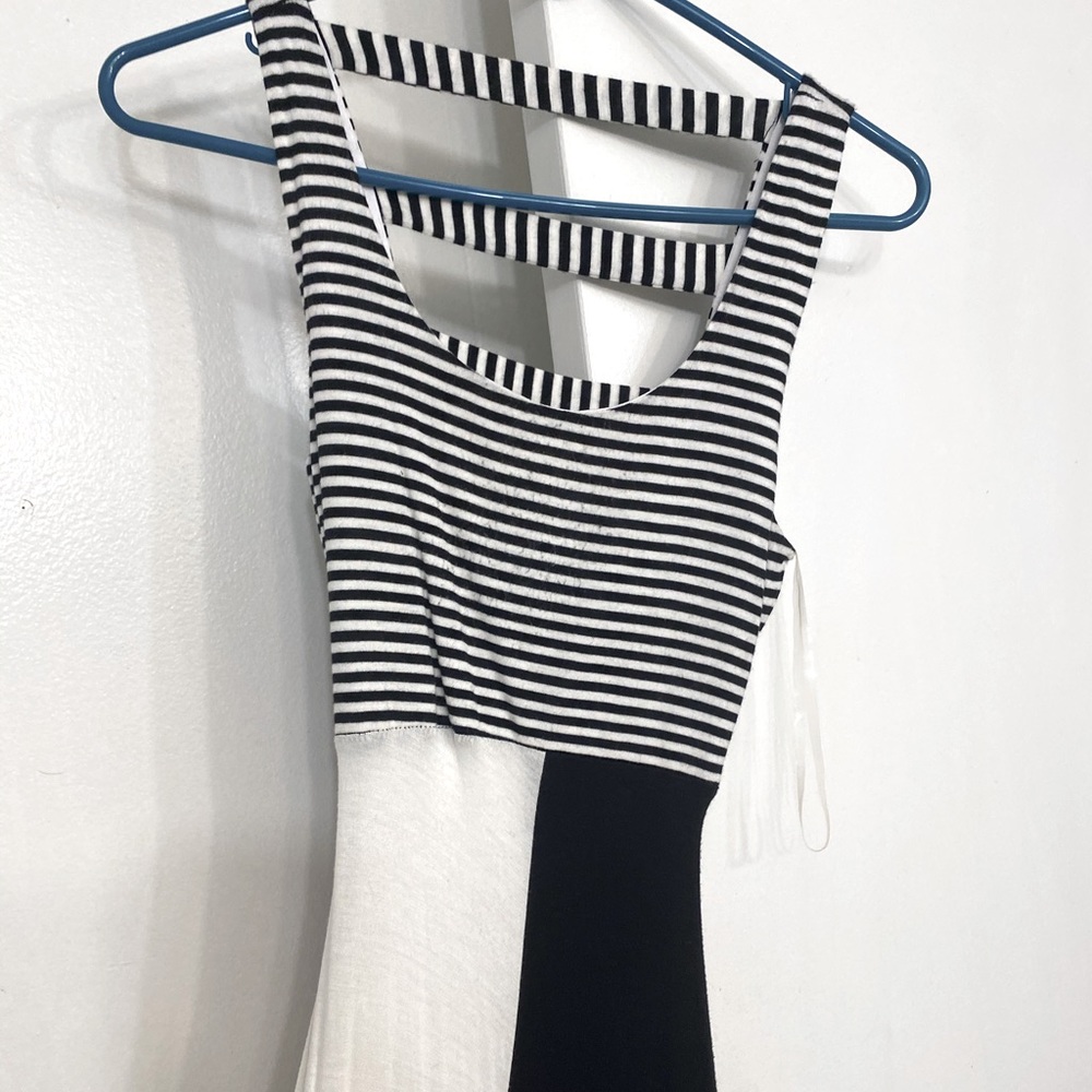 Maxi dress! Super soft. Comfy. Navy and white.